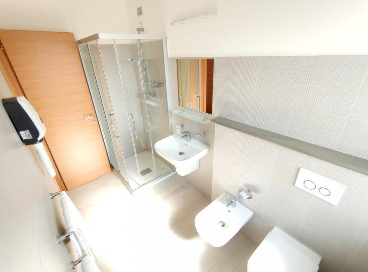 Hotel Capitano Tortoreto Екстериор снимка