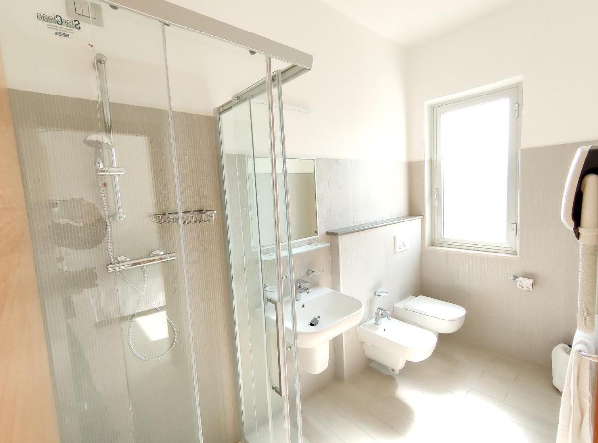 Hotel Capitano Tortoreto Екстериор снимка