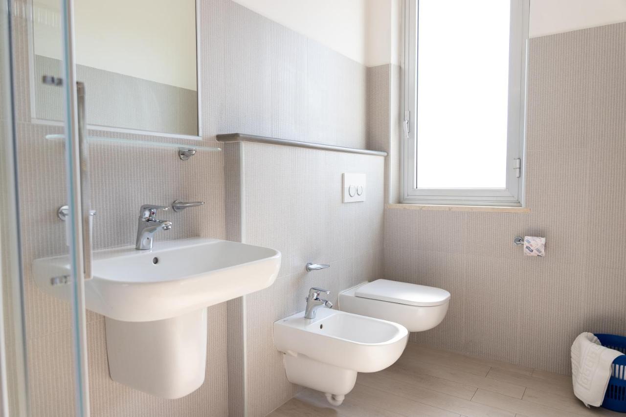 Hotel Capitano Tortoreto Екстериор снимка