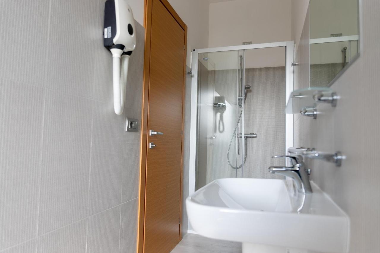 Hotel Capitano Tortoreto Екстериор снимка