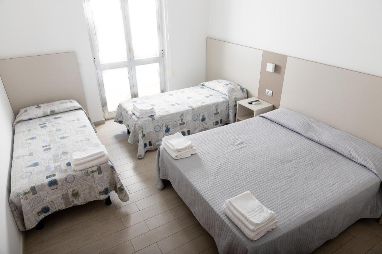 Hotel Capitano Tortoreto Екстериор снимка